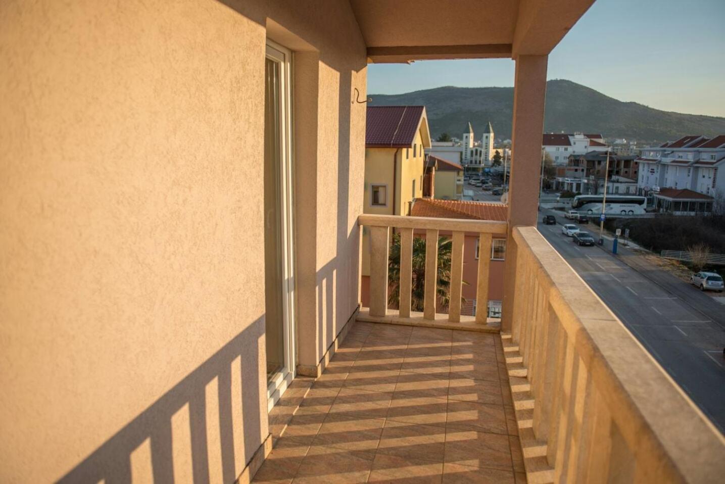 Hotel Barbaric Međugorje المظهر الخارجي الصورة