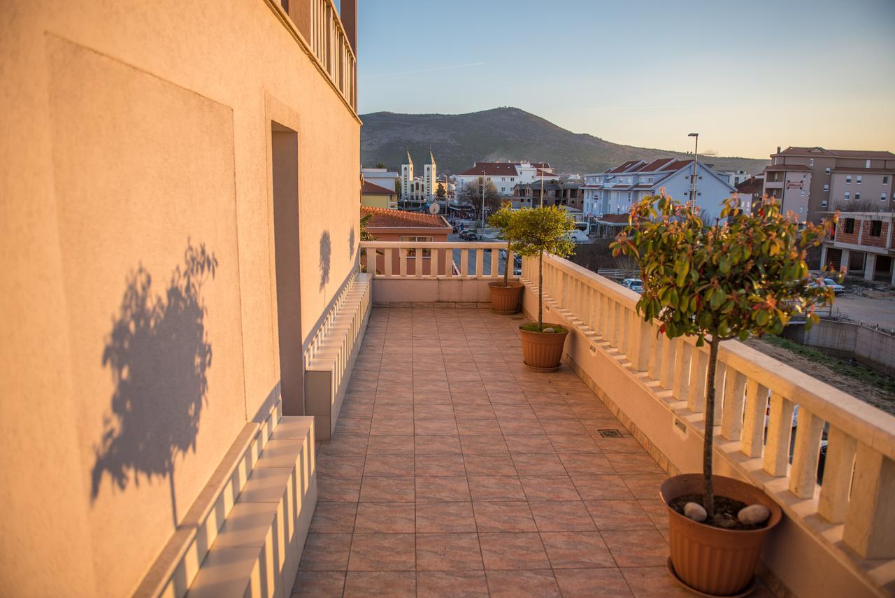 Hotel Barbaric Međugorje المظهر الخارجي الصورة
